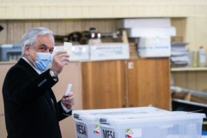 Chile posterga elecciones
