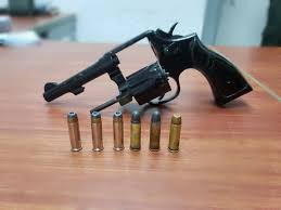 revolver balas