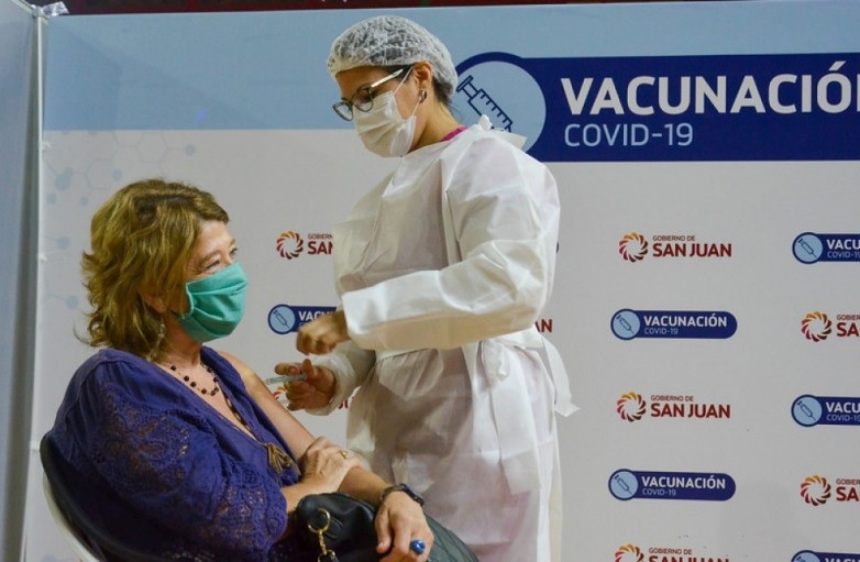 vacunacion señora bien