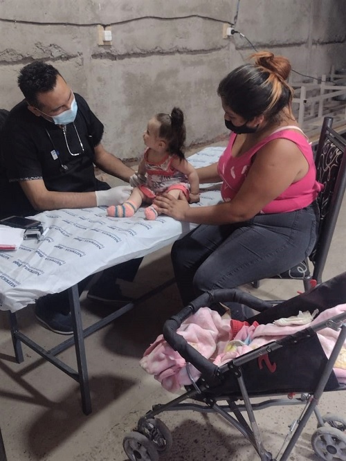 nena atendida medico
