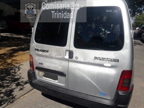 camioneta tercera