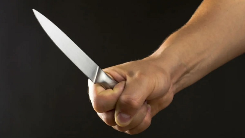 mano cuchillo