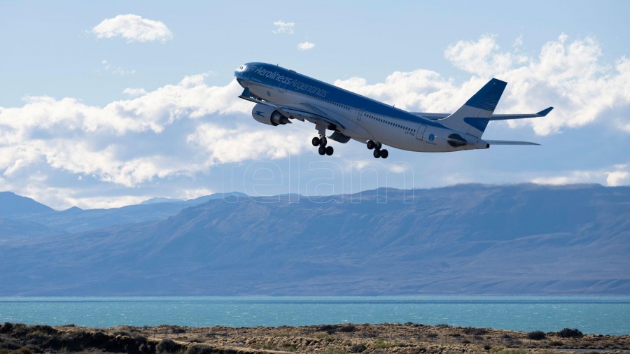 AEROLINEAS