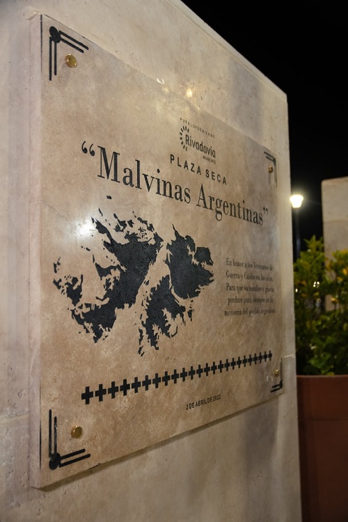 plaza Malvinas Argentinas