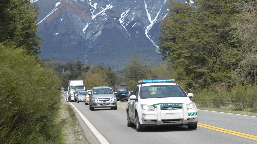 MAPUCHES
