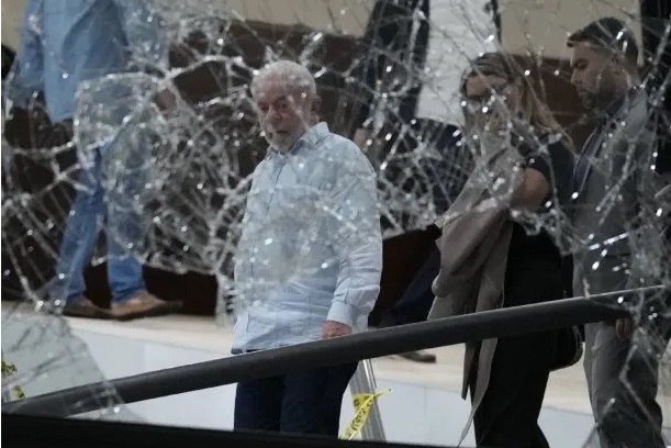 LULA RECORRE BRASILIA