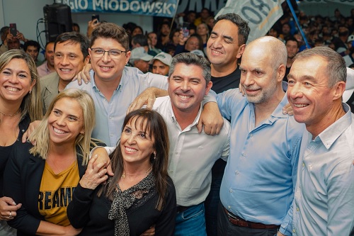 Orrego Juan jose Larreta otros