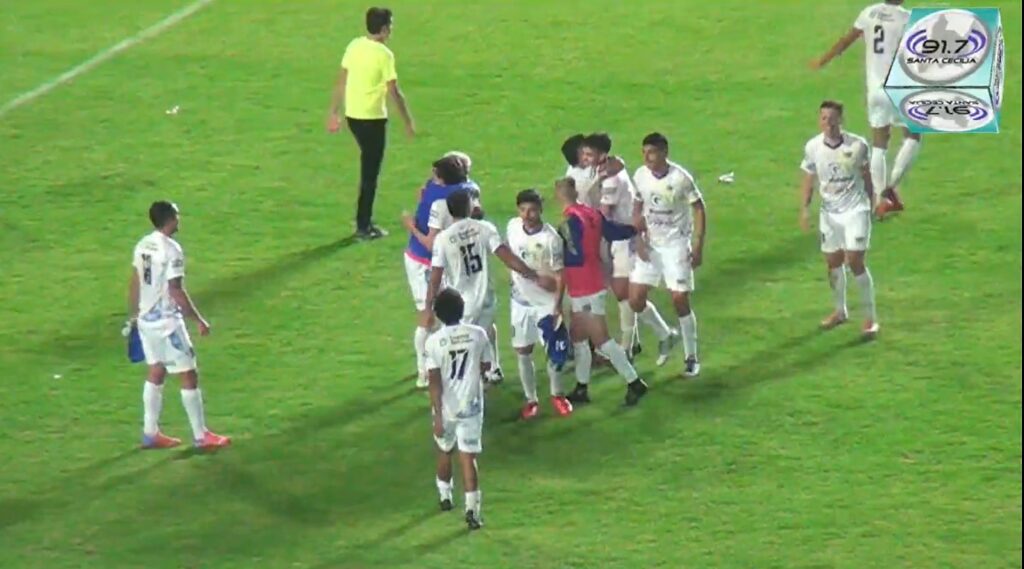 Colon Campeon Torneo de Invierno