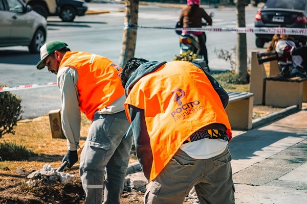 trabajadores pocito