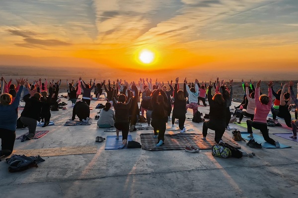 yoga amanecer