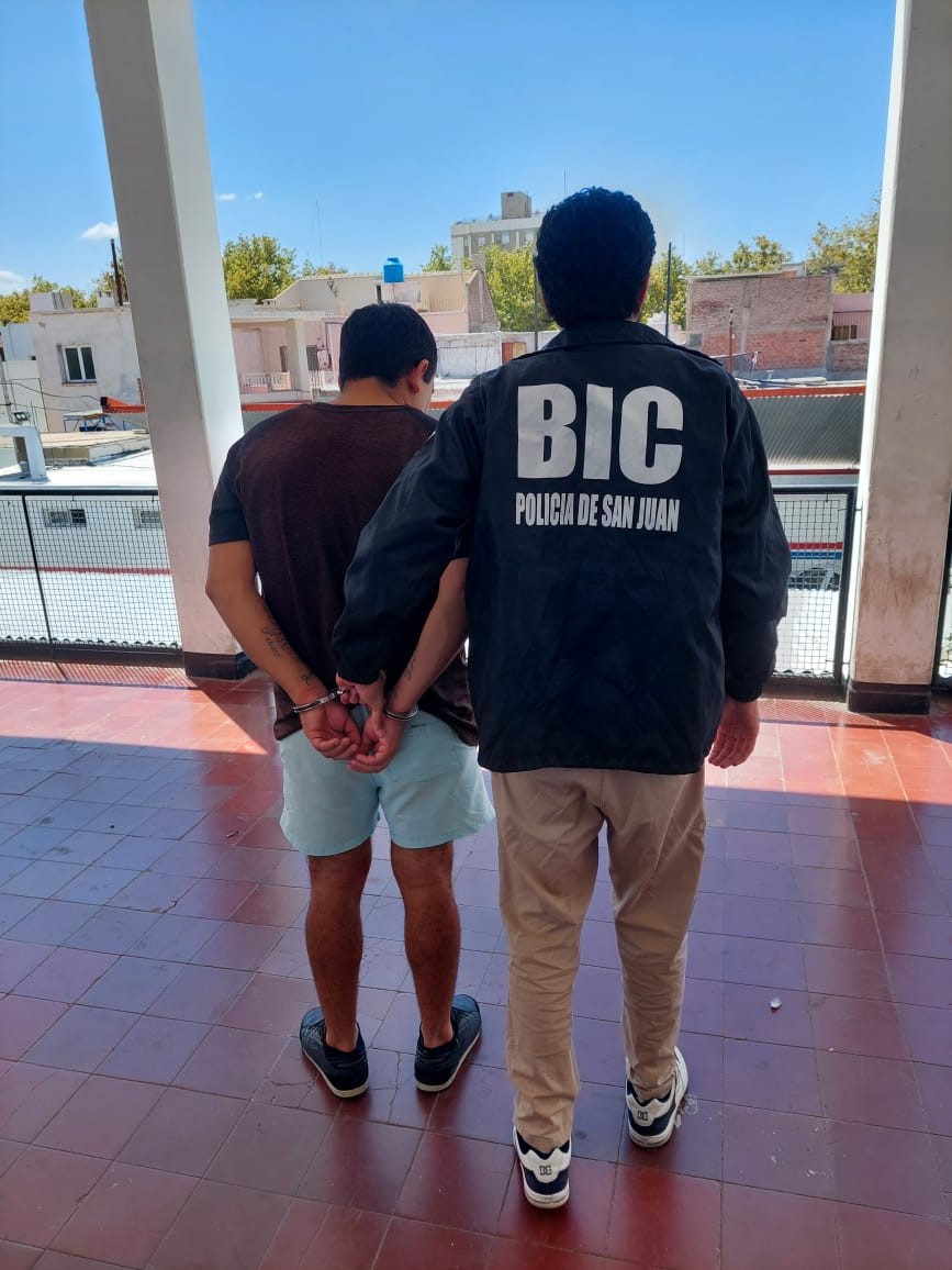 detenido consructora