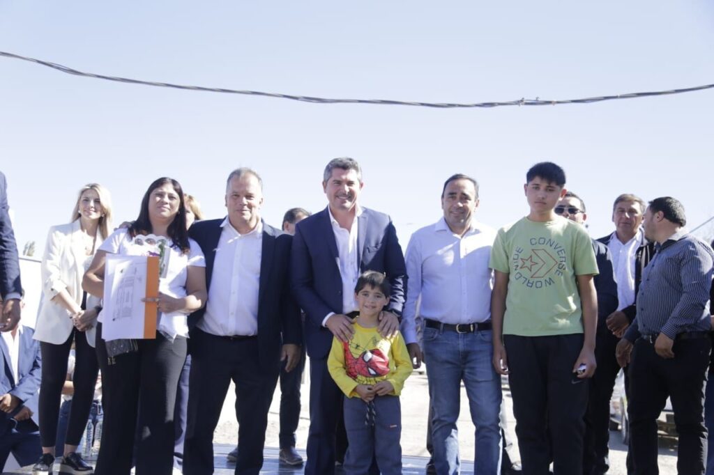 Orrego casas iglesia