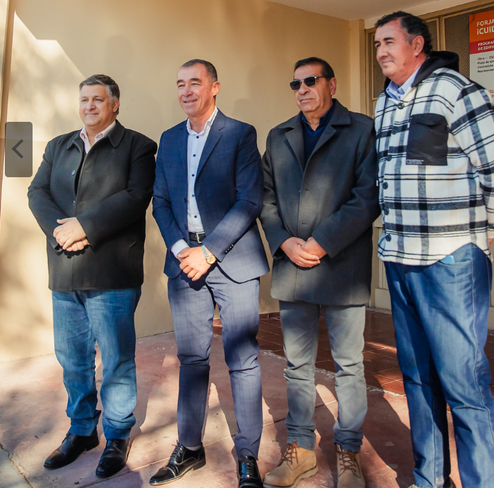 {74118D19-4367-4A8B-BAE4-4DBAEB72FF4A}