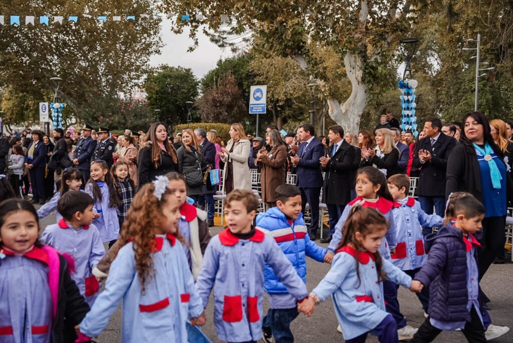 Orrego desfile