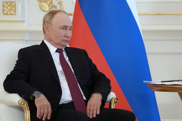 Putin pensando