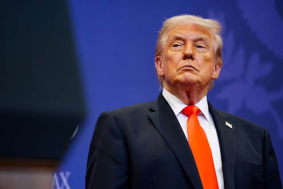 Trump serio
