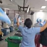 Familiares molestos por una celebración de Argentina en un sector de diálisis