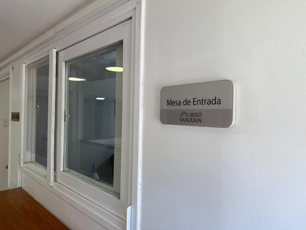 Legislatura de San Juan: Cierre Temporal de Mesa de Entradas y Salidas